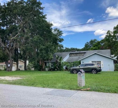 9561 Sunshine Blvd, NEW PORT RICHEY, FL, 34654-4321 | Card Image