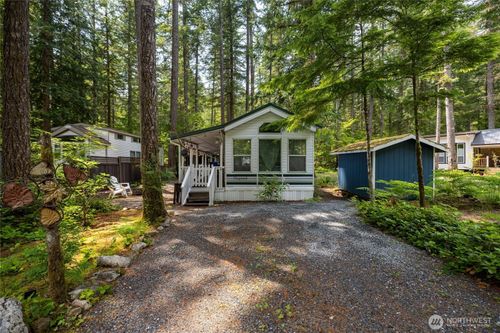 83 Riverside Dr, Deming, WA, 98244 | Card Image