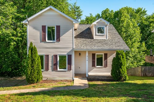 918 Hedge Apple Dr, Clarksville, TN, 37040-2876 | Card Image