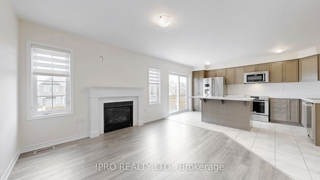 1145 Dragonfly Ave, House attached with 3 bedrooms, 3 bathrooms and 1 parking in Pickering ON | Image 11