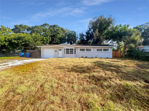4185 Barracuda Dr Se, ST PETERSBURG, FL, 33705-4053 | Card Image