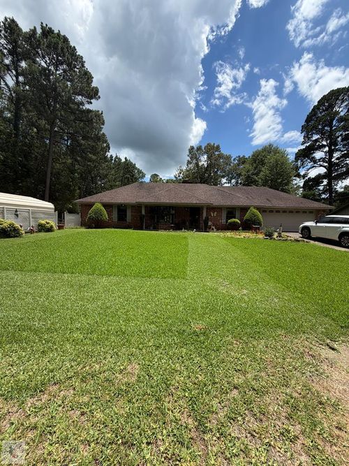 1010 Brookhaven, Atlanta, TX, 75551 | Card Image