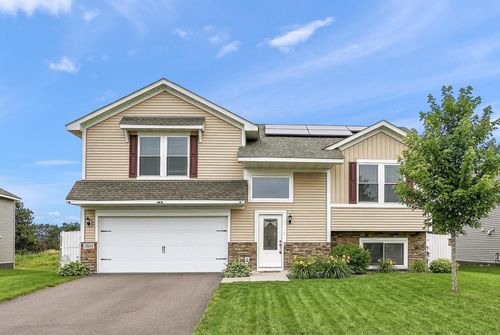 39604 Fallbrook Ave, North Branch, MN, 55056-7405 | Card Image