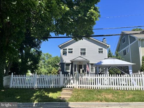 2637 N Greenbrier St, ARLINGTON, VA, 22207-1742 | Card Image