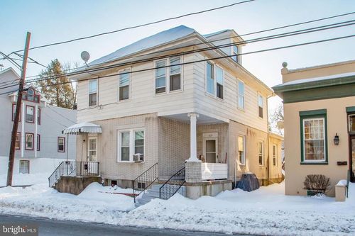 941 Lee Avenue, Phillipsburg, NJ, 08865 | Card Image