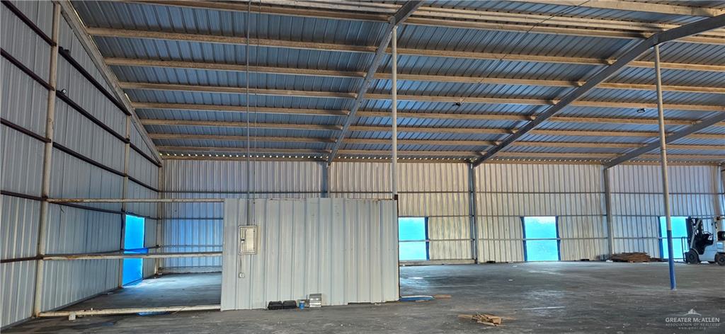 Commercial Lease in Donna 5