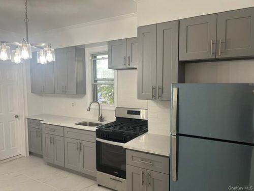 9219 91st Avenue, New York, NY, 11421 | Card Image