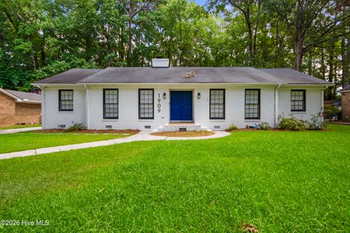 1909 Fairview Way, Greenville, NC, 27858-5324 | Card Image