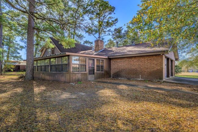 414 Giese Lane, Home with 4 bedrooms, 3 bathrooms and 2 parking in Warda TX | Image 5