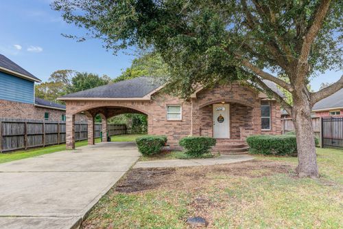 8123 Tareyton Ln, Houston, TX, 77075-2143 | Card Image