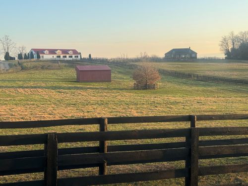 3360 Shannon Run Rd, Versailles, KY, 40383-9415 | Card Image