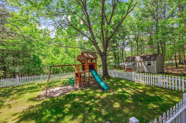 10 Cranberry Rd, House other with 5 bedrooms, 5 bathrooms and null parking in Keene NH | Image 53