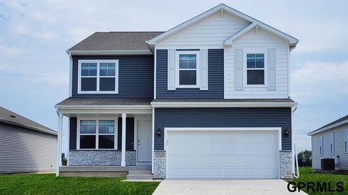 16406 Willit St, Bennington, NE, 68007-5634 | Card Image