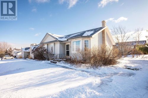 47 Kenwood Cir, Charlottetown, PE, C1E1Z8 | Card Image