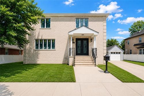 544 Falcon Ave, Staten Island, NY, 10306-4506 | Card Image