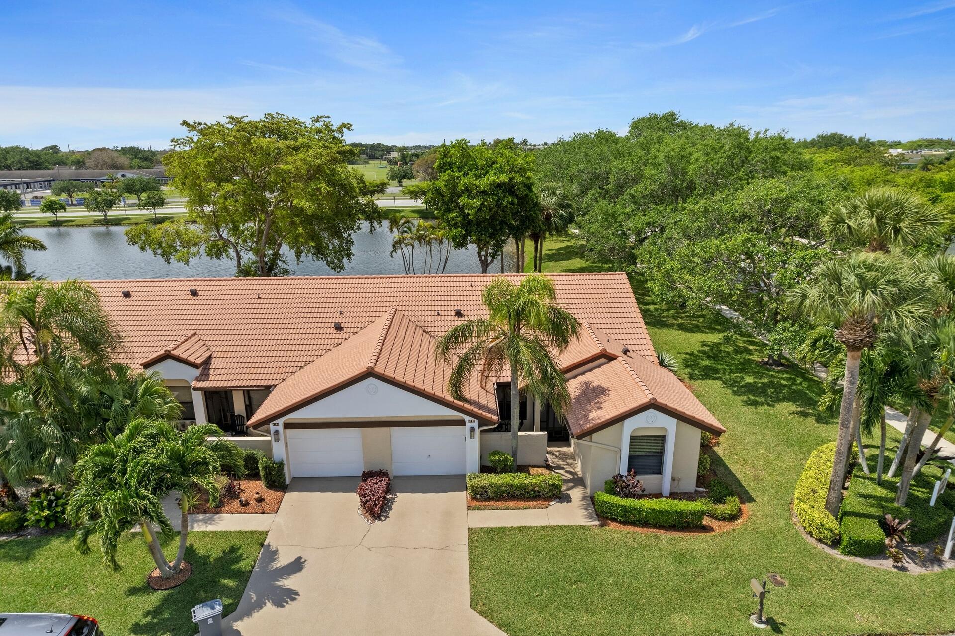 Waterline Dr, Boynton Beach, FL 33472