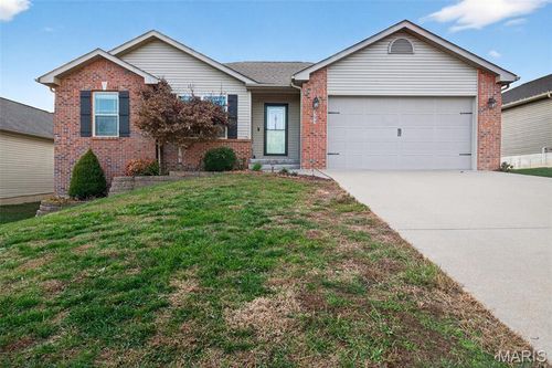 599 Crestfall Dr, Washington, MO, 63090-7106 | Card Image