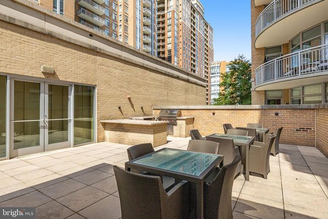 UNIT-907 - 11990 Market St, Condo with 3 bedrooms, 2 bathrooms and null parking in RESTON VA | Image 67