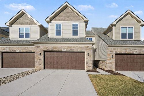 3084 N Spurway Drive, Ann Arbor, MI, 48105 | Card Image