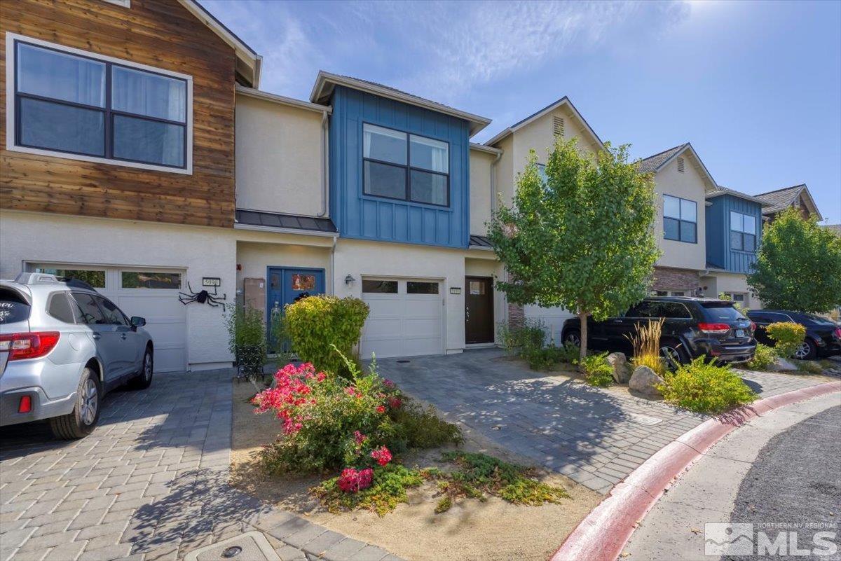 Ciarra Kennedy Ln, Reno, NV 89503