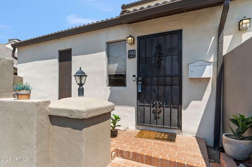 1142 E Kaler Dr, Phoenix, AZ, 85020-4115 | Card Image
