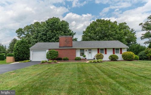41 College Ave, TRAPPE, PA, 19426-2012 | Card Image