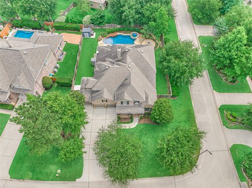 117 Hawkwatch Dr, Montgomery, TX, 77316-6768 | Card Image