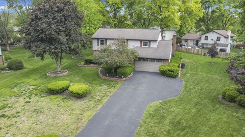 10132 Wellington Dr, Pickerington, OH, 43147-9240 | Card Image