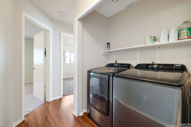 8147 Easy Meadow Dr, House other with 3 bedrooms, 2 bathrooms and null parking in Converse TX | Image 18