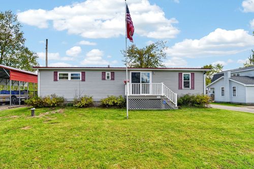35912 Porter Ave, Union City, PA, 16438-4220 | Card Image