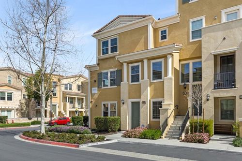 1916 Trento Loop, Milpitas, CA, 95035-8110 | Card Image