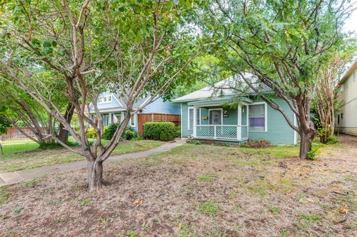 904 Haines Ave, Dallas, TX, 75208-4037 | Card Image
