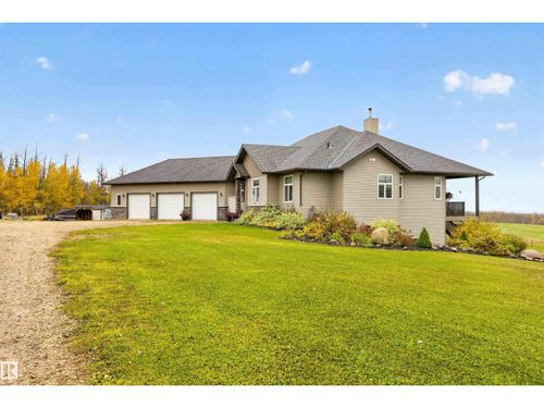 57111 Highway 757, Sangudo, AB, T0E2A0 | Card Image