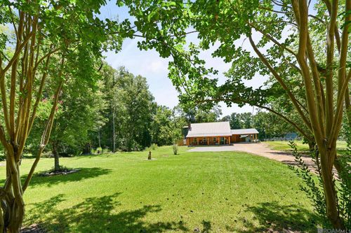 6407 Pohlman Rd, Saint Francisville, LA, 70775-4611 | Card Image