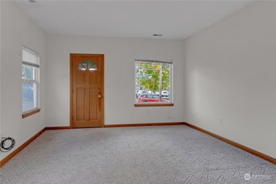 2122 10th Street, House other with 2 bedrooms, 1 bathrooms and 1 parking in Bremerton WA | Image 3