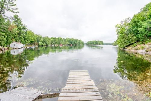323 Burns Rd, Godfrey, ON, K0H1T0 | Card Image