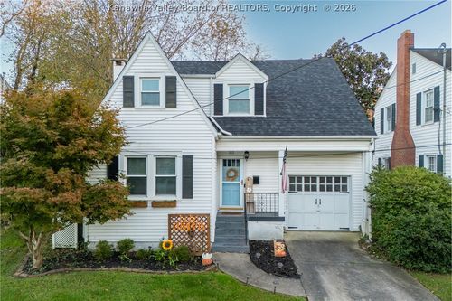 312 Monroe St, South Charleston, WV, 25303-1801 | Card Image