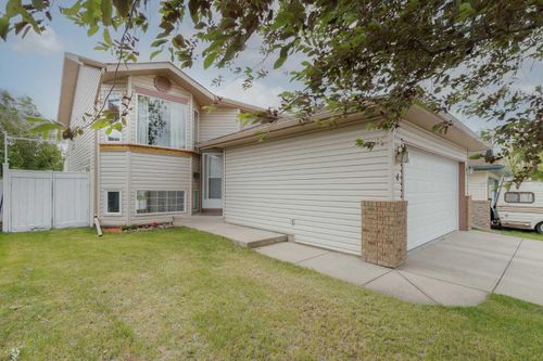 4 Big Springs Hill Se, Airdrie, AB, T4A1N1 | Card Image