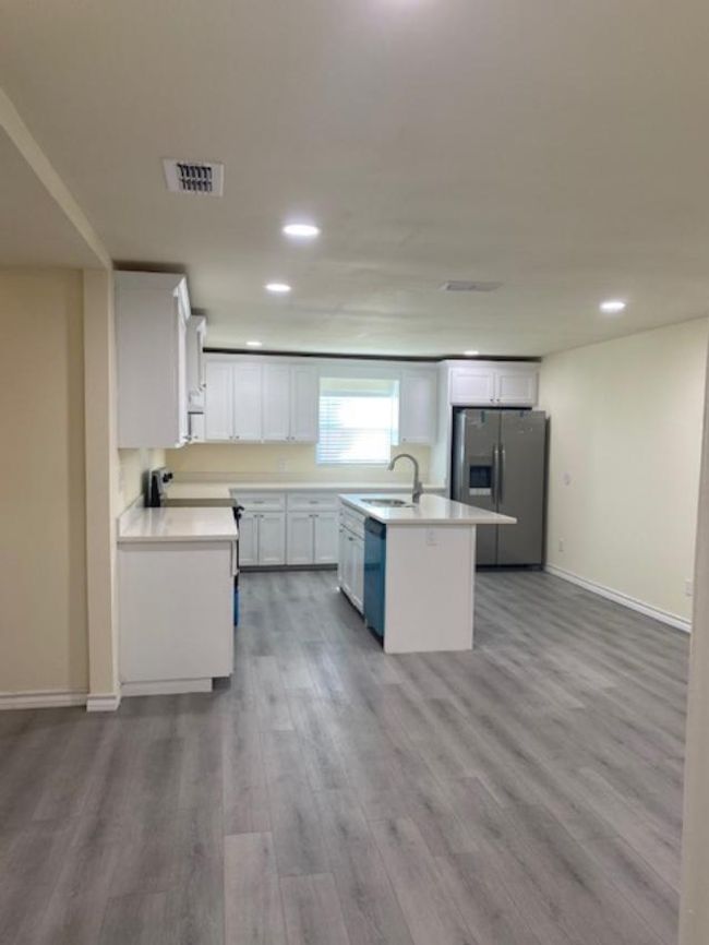202 W Jefferson, House other with 3 bedrooms, 3 bathrooms and null parking in Port Isabel TX | Image 21