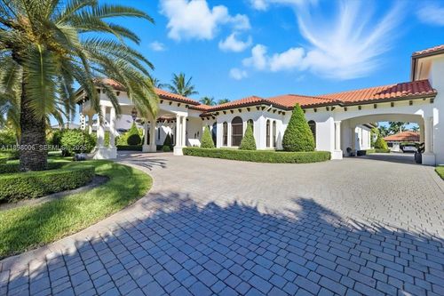 10181 Nw 131st St, Hialeah Gardens, FL, 33018-1659 | Card Image