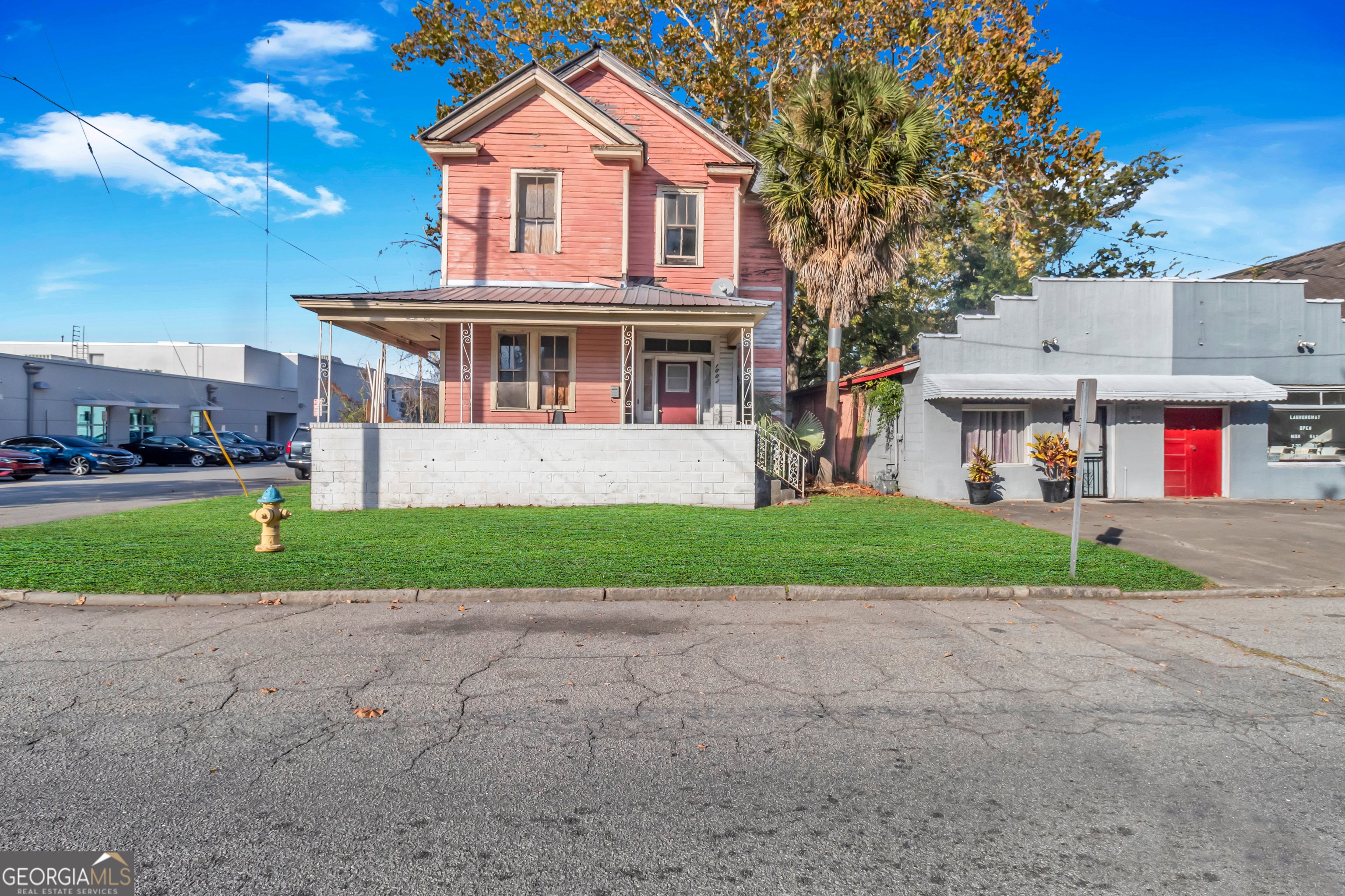 Gwinnett St, Savannah, GA 31401