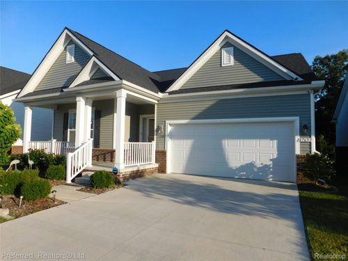 47653 Fowler Creek Dr, Canton, MI, 48188-2960 | Card Image