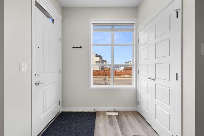 427 Lucas Blvd Nw, House other with 3 bedrooms, 3 bathrooms and 2 parking in Calgary AB | Image 14