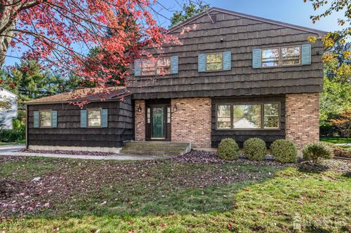 3996 Park Ave, Edison, NJ, 08820-3008 | Card Image