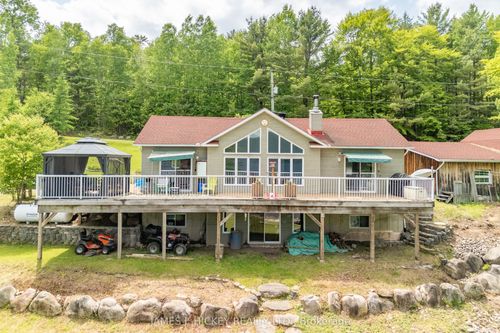 196 Loon Valley Lane, Stonecliffe, ON, K0J2K0 | Card Image