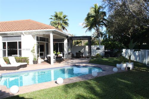 2524-2524 Bay Pointe Ct, Weston, FL, 33327-1422 | Card Image