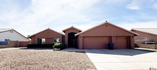 3591 W 27th Pl, Yuma, AZ, 85364-6982 | Card Image