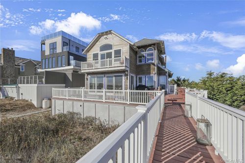 771 Dune Rd, Westhampton Beach, NY, 11978-2948 | Card Image