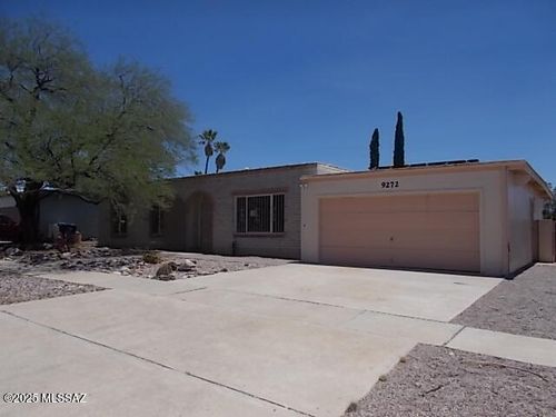 9272 E 29th St, Tucson, AZ, 85710-8014 | Card Image