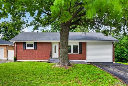 722 State St, Dupo, IL, 62239-1463 | Card Image